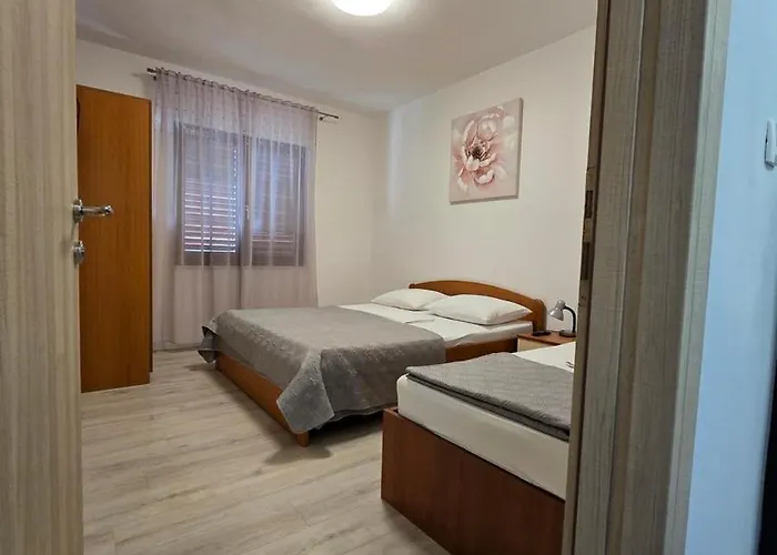 Gina * Zaton (Zadar)